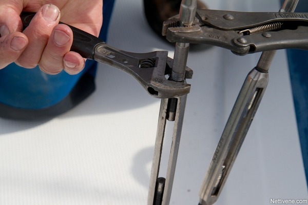 Perhepurjehtija voi hyvin rikata näppituntumalla