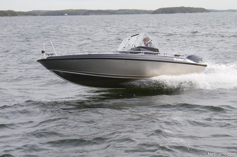 Kestosuosikki Buster L sai päivityksen