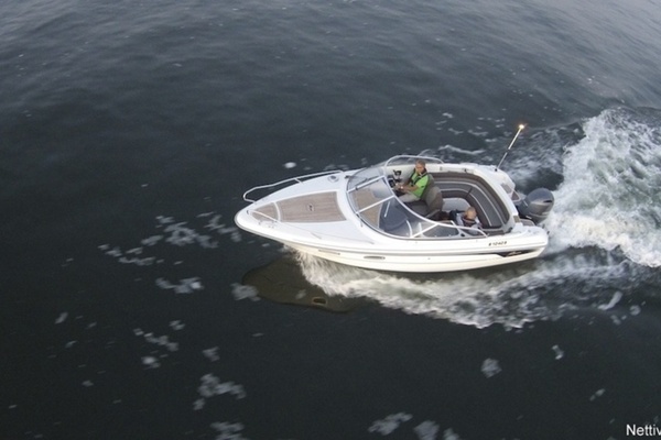 Yamarin 68 – turvalliseen päiväretkeilyyn