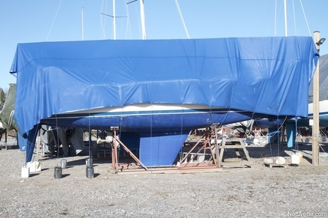 Veneen peittäminen talveksi on syytä tehdä huolella