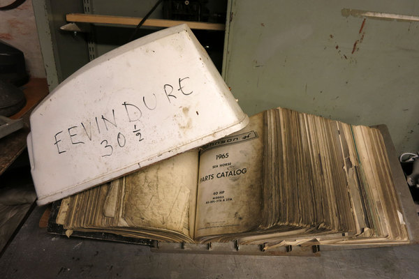 Outboard Museumin perämoottorikokoelma mykistää venefriikin