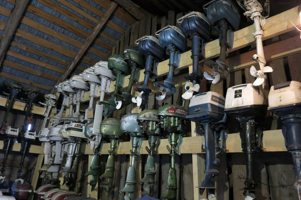 Outboard Museumin perämoottorikokoelma mykistää venefriikin