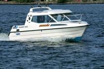 Sea Star 7000 Cruiser -89 + Volvo Penta 250 SP -89
