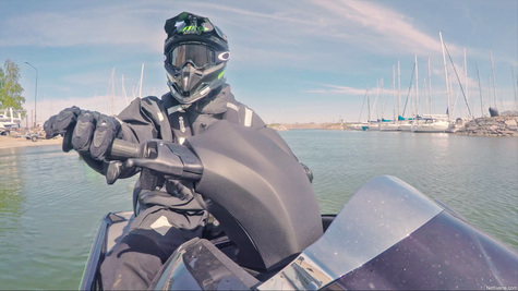 Kawasaki Ultra 310LX – Ruudikasta merikelpoisuutta