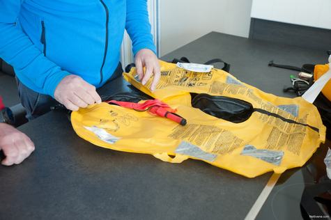 Paukkuliivien helppo vuositarkastus – pelastava enkeli kuntoon