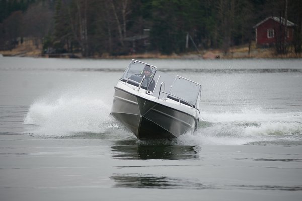 AMT 175 BR Aluminum – Mestarien kokoelmalevy AMT 175 BR Aluminum – Mestarien kokoelmalevy