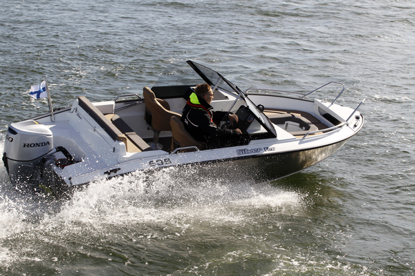 Silver Fox BR – Lajinsa edullisin ja paras?