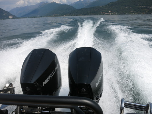 Mercury FourStroke V6- & V8-perämoottorit – Ilmeisesti koolla on väliä Mercury FourStroke V6- & V8-perämoottorit – Ilmeisesti koolla on väliä