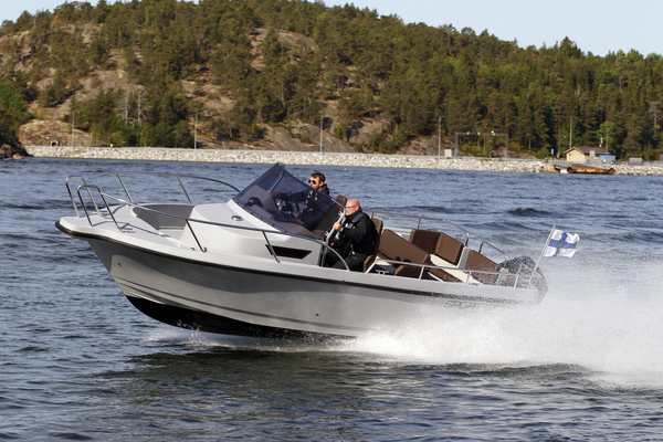 Nord Star Sport 25 – Avoin pikku laiva