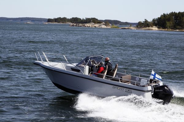 Nord Star Sport 25 – Avoin pikku laiva