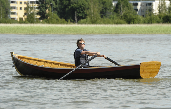 Mökkisoutuvene Erkki  -perinteinen muskelivene