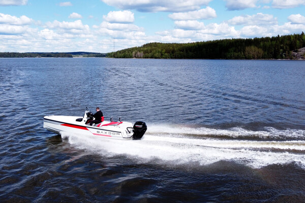 Saxdor 200 Sport - avoveneilyn uusi konsepti