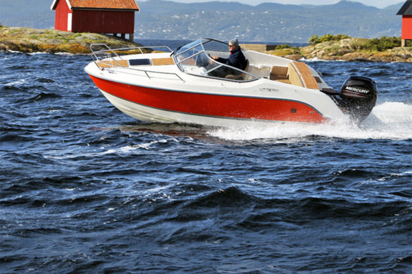 Menestysmallin kutistettu painos Uttern D57