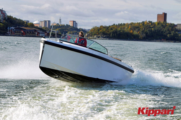 Uuden tyylin päiväveneet